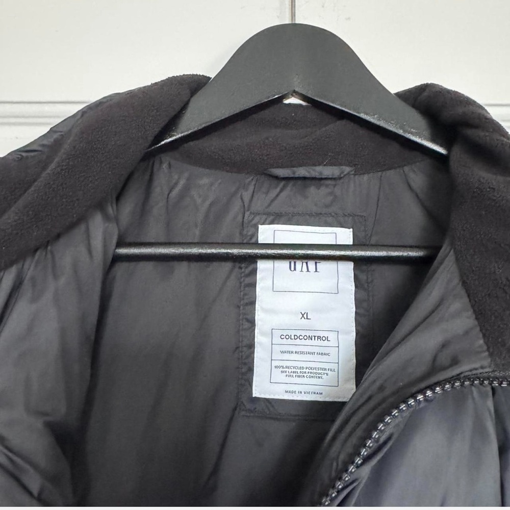 GAP BLACK WINDBREAKER - Picture 6 of 7